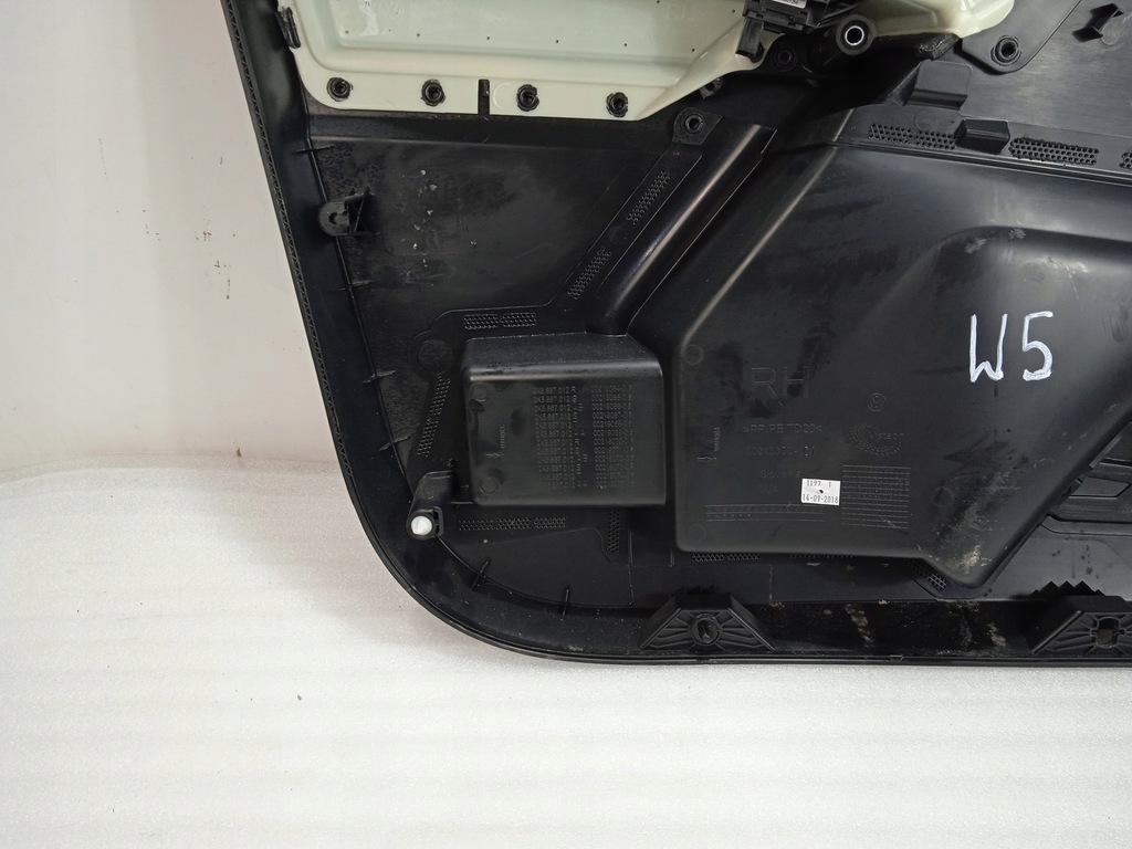 фото №10, Vw caddy iv 2k0 обивка правая перед 2k5867012r