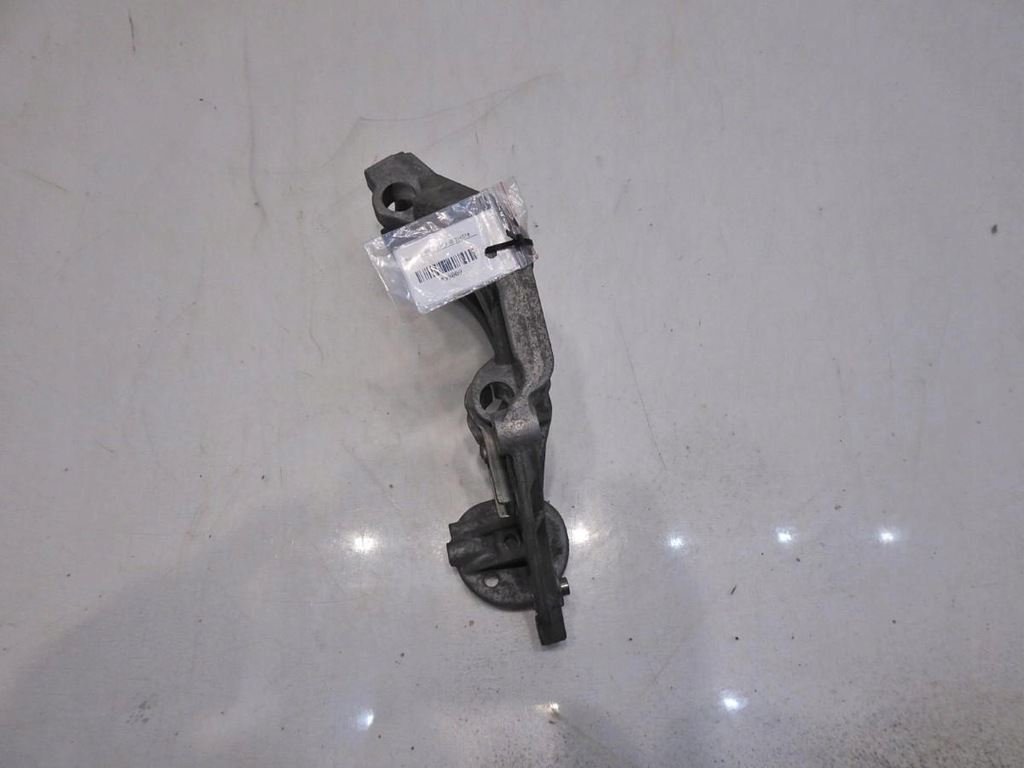 фото №6, Кронштейн основа генератора peugeot 308 i 2.0 hdi