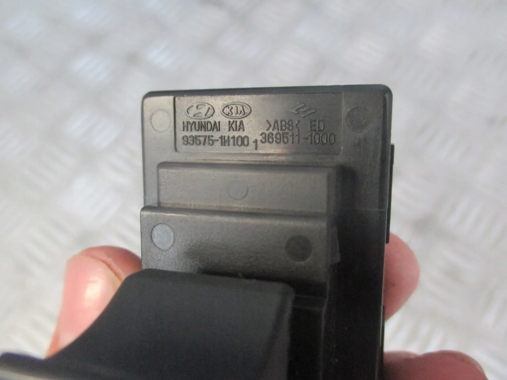 фото №3, Кнопка вікон задня 93575-1h100 kia ceed i 06-12 r.