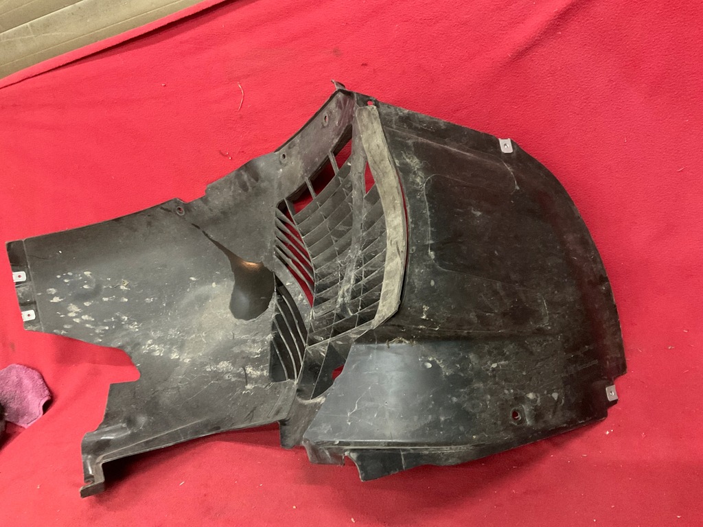 фото №7, Porsche 911 992 підкрилок передні праве перед 992805160d