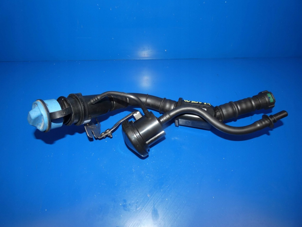 Mercedes c klasa w205 заливная горловина крышка труба adblue Цена