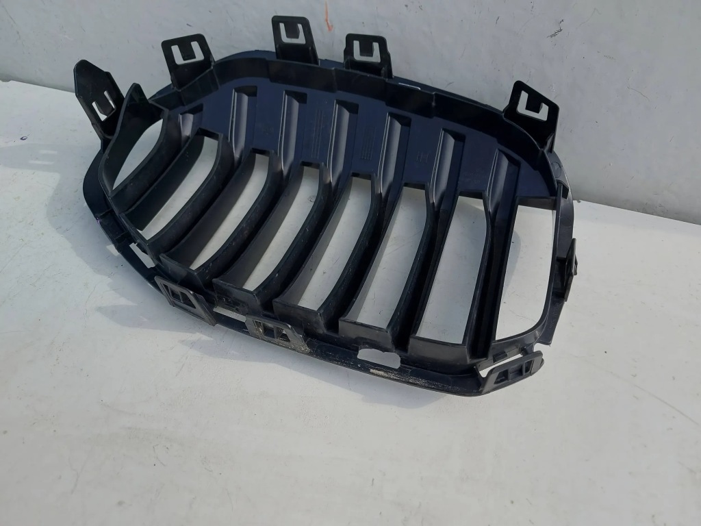 фото №12, Bmw 1 f40 решётка радиатора левая вкладыш решётка радиатора решётка радиатора