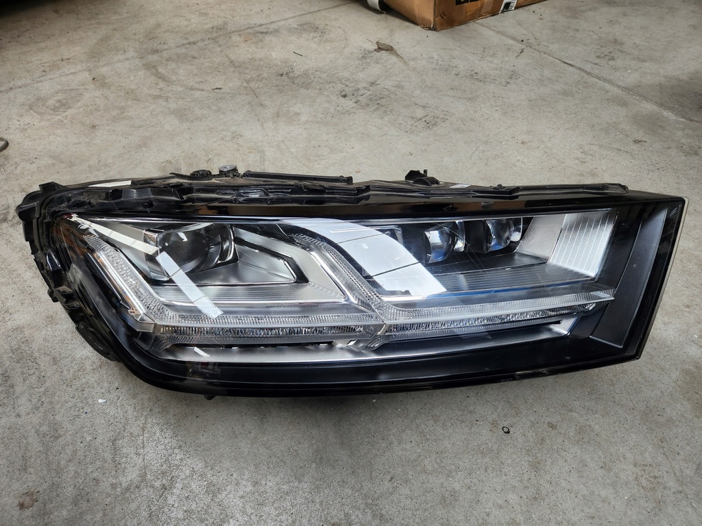 фото №1, Audi q7 4m 4m0941036 full led matrix оригінал