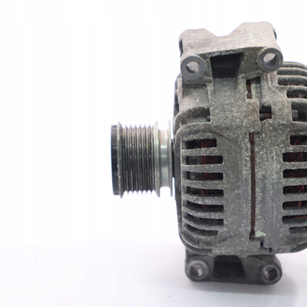 Mercedes w203 w211 c209 m271 генератор a2711540802 Оригинал