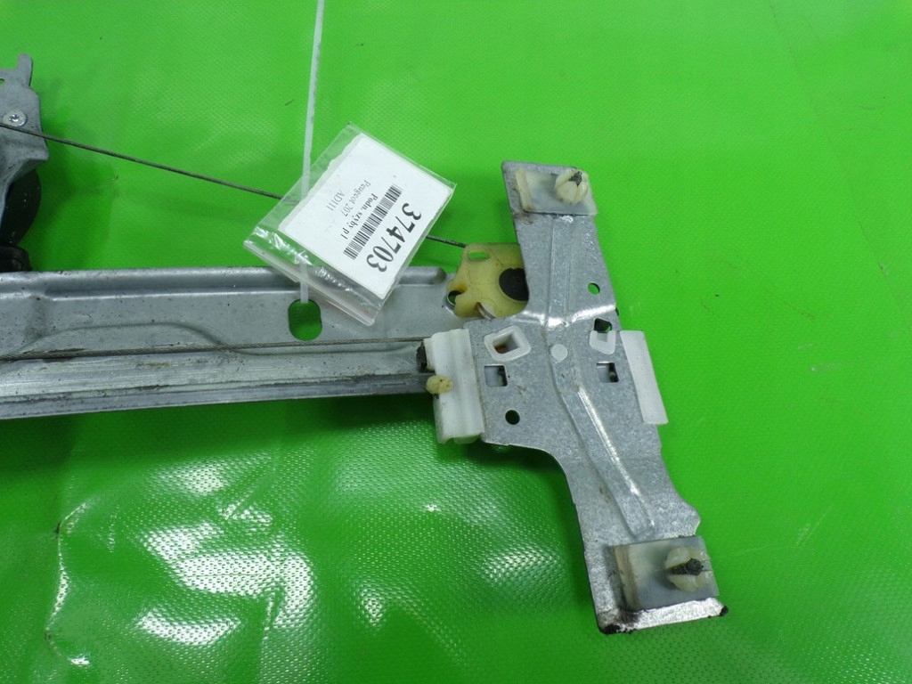 фото №4, Peugeot 207 подъемник стекло левый передний перед 440787e