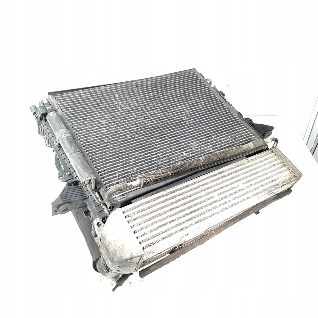 фото №2, Радиатор range rover sport l320 2.7 td комплект