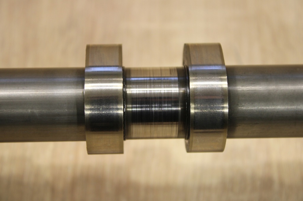 фото №6, Вал распредвал левый jaguar xf x250 v6 207 km