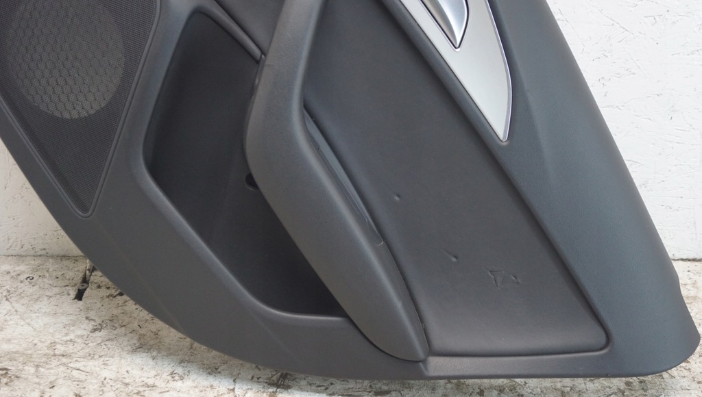 фото №7, Обшивка дверь правый задняя audi a6 c7