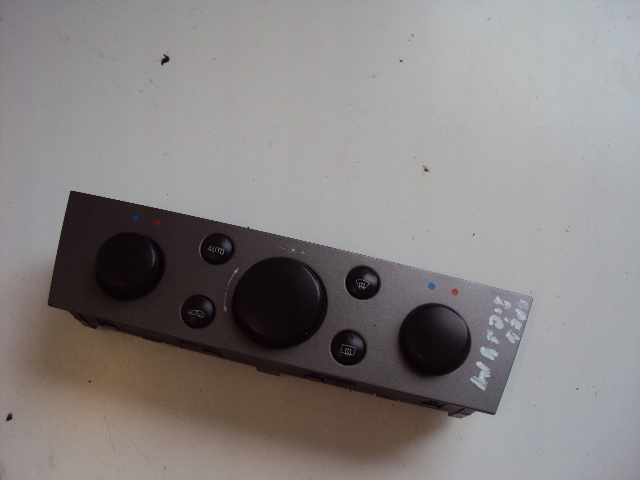 фото №3, Панель кондиціонера opel signum 3.0 v6 cdti 03 r