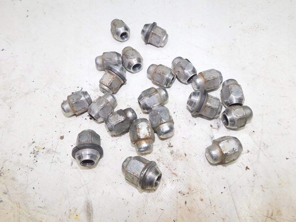 фото №4, Hyundai santa fe i 2002r гайки do kół 20 szt