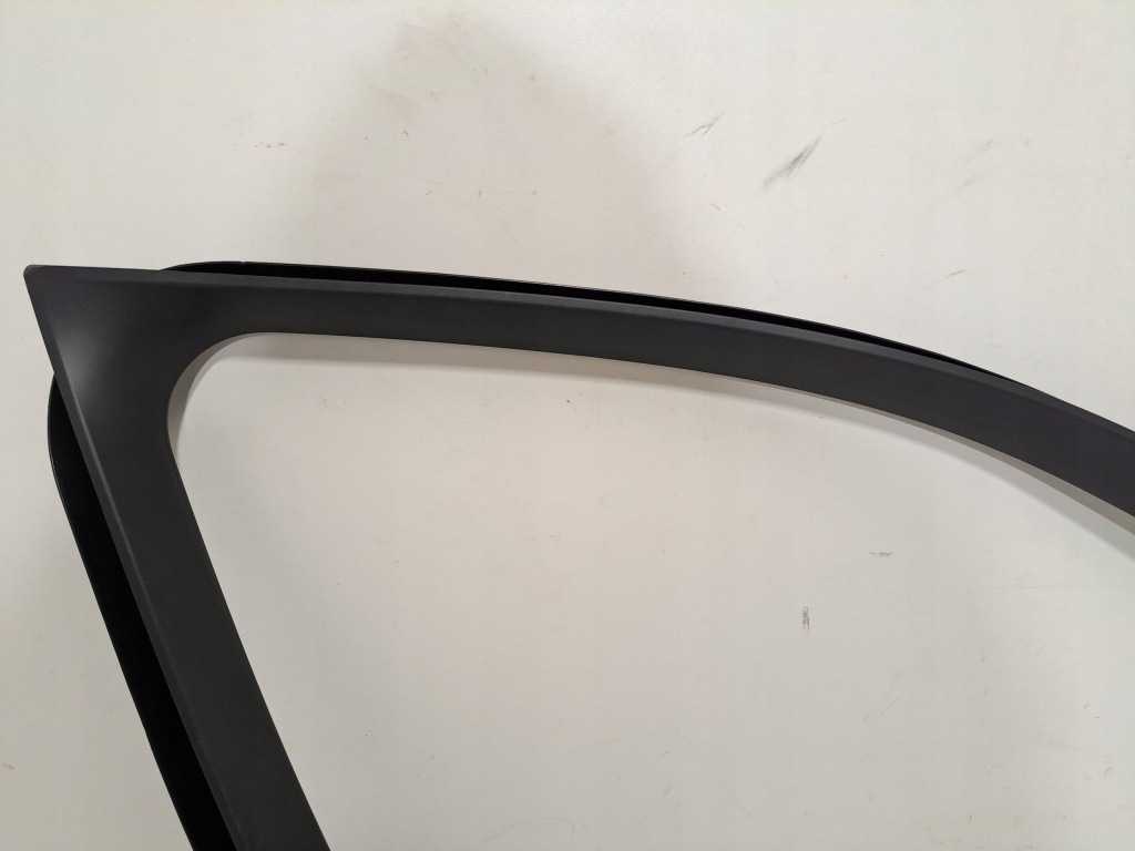 Bmw x3m f97 2023 прокладка скло двері передніх правих Зі Шроту