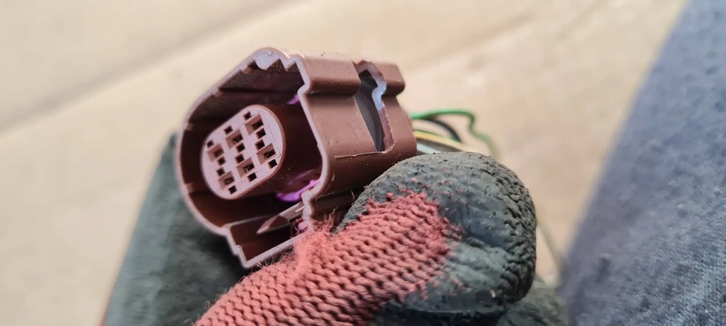 фото №7, A4 b9 8w штекер колодка соединитель 4h0973713h a5 8w q5 vw audi