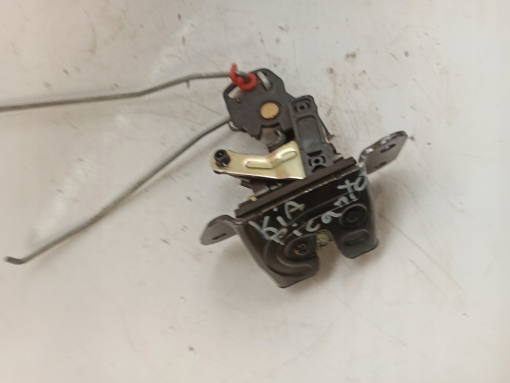 фото №13, Kia picanto замок кришки задня задній