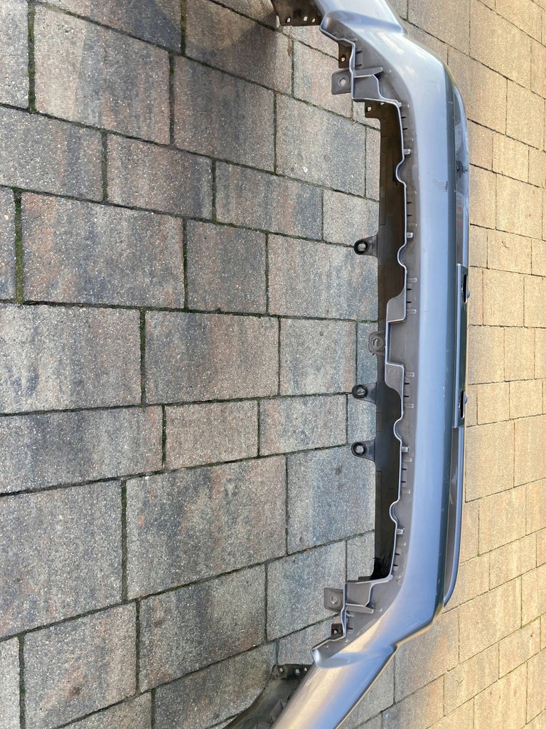 фото №13, Toyota hilux viii 2015 18 бампер передний