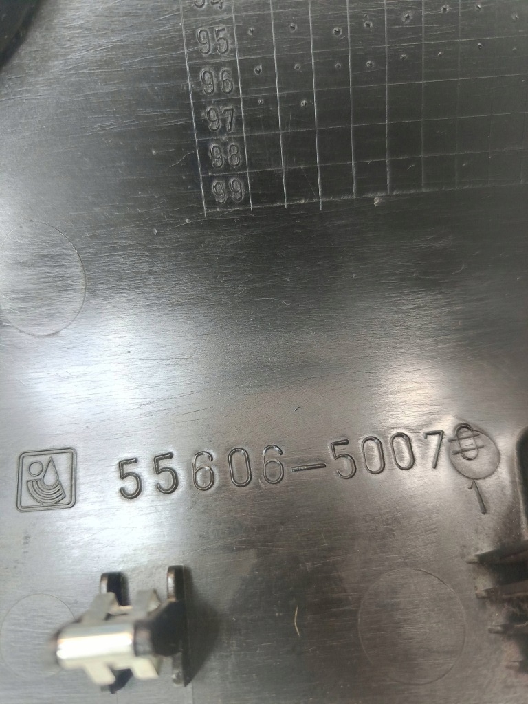 фото №7, Lexus ls 400 ls400 94-97 лампа бардачка пластик заглушка шумоізоляція anglik