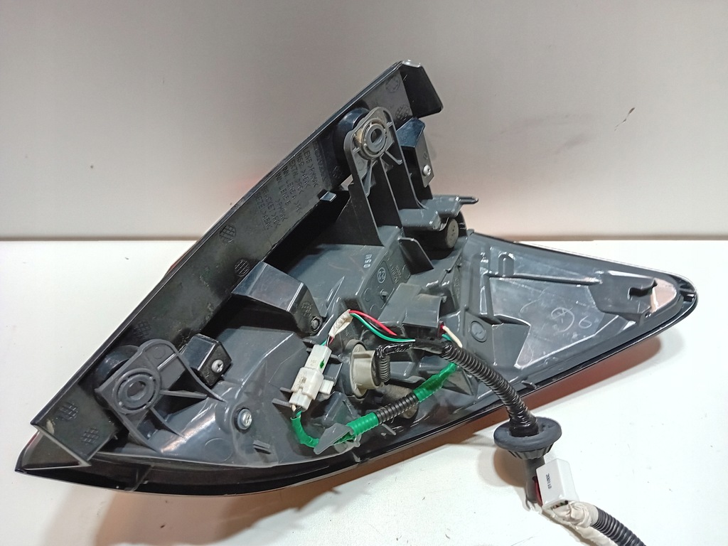 фото №8, Honda hrv hr-v ii lift 2018- лампа задняя левая задняя