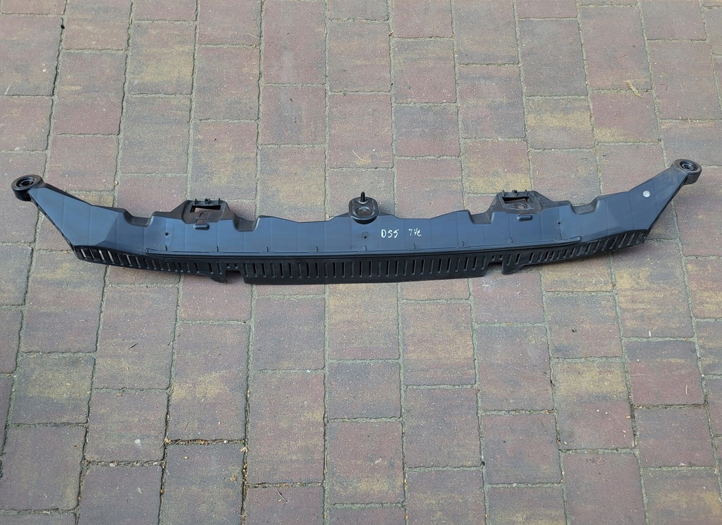 фото №1, Напрямна бампера задня citroen ds5 9803131880