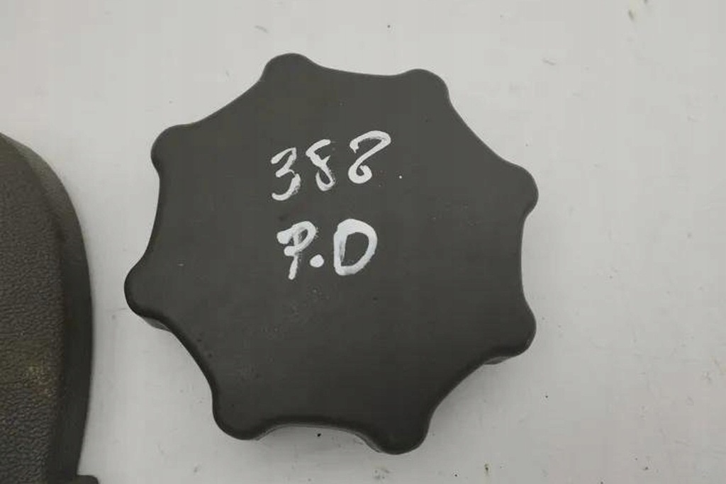 фото №9, Елементи сидіння audi a2 8z0 2000428r 1.4l дизель 55kw 2000