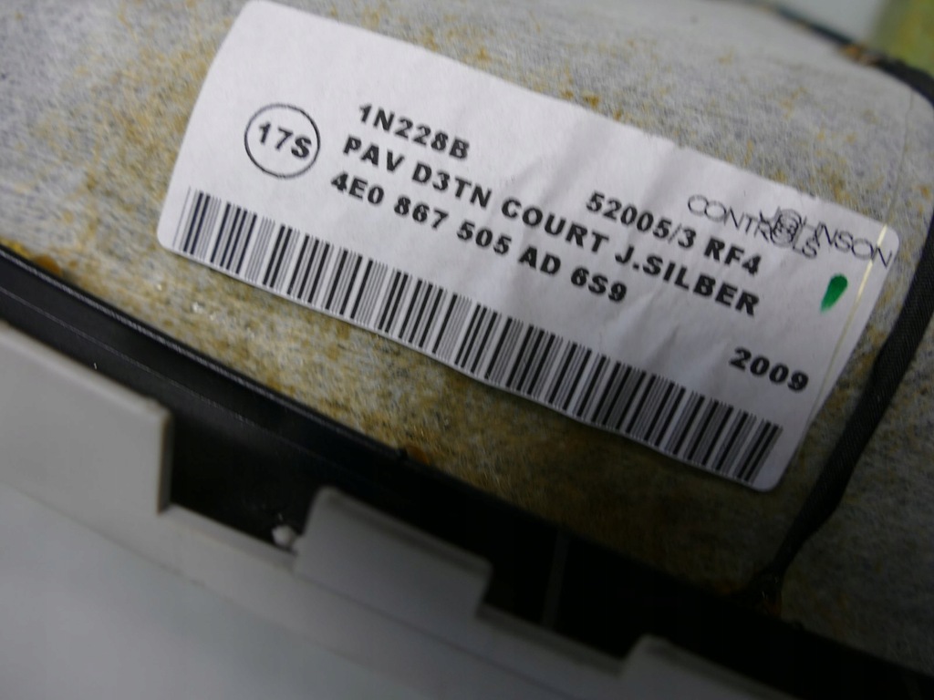 фото №11, Audi a8 d3 lift потолок светлая серая 4e0867505ad