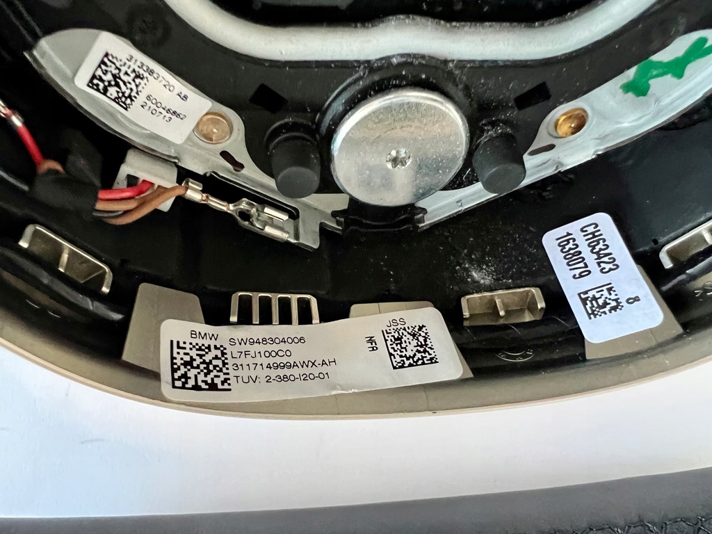 фото №5, Bmw ix i20 воздуховод кожа управление комплект jak nowa оригинал bmw