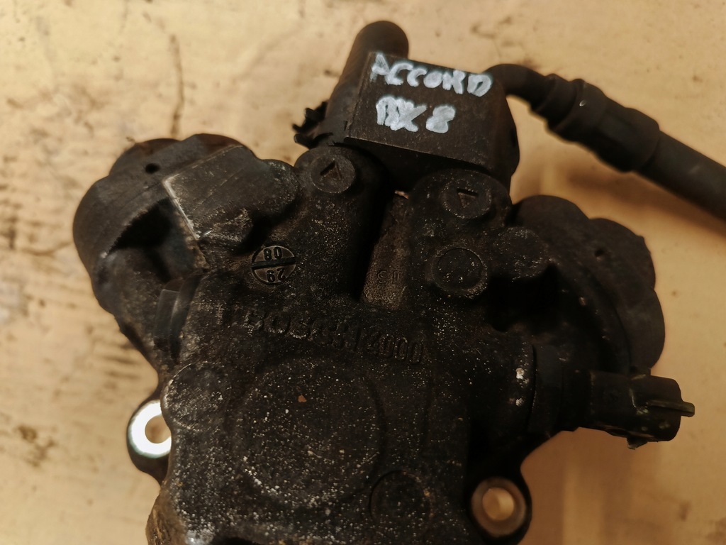 фото №12, Honda accord viii 2.2 i-dtec насос впрыскная