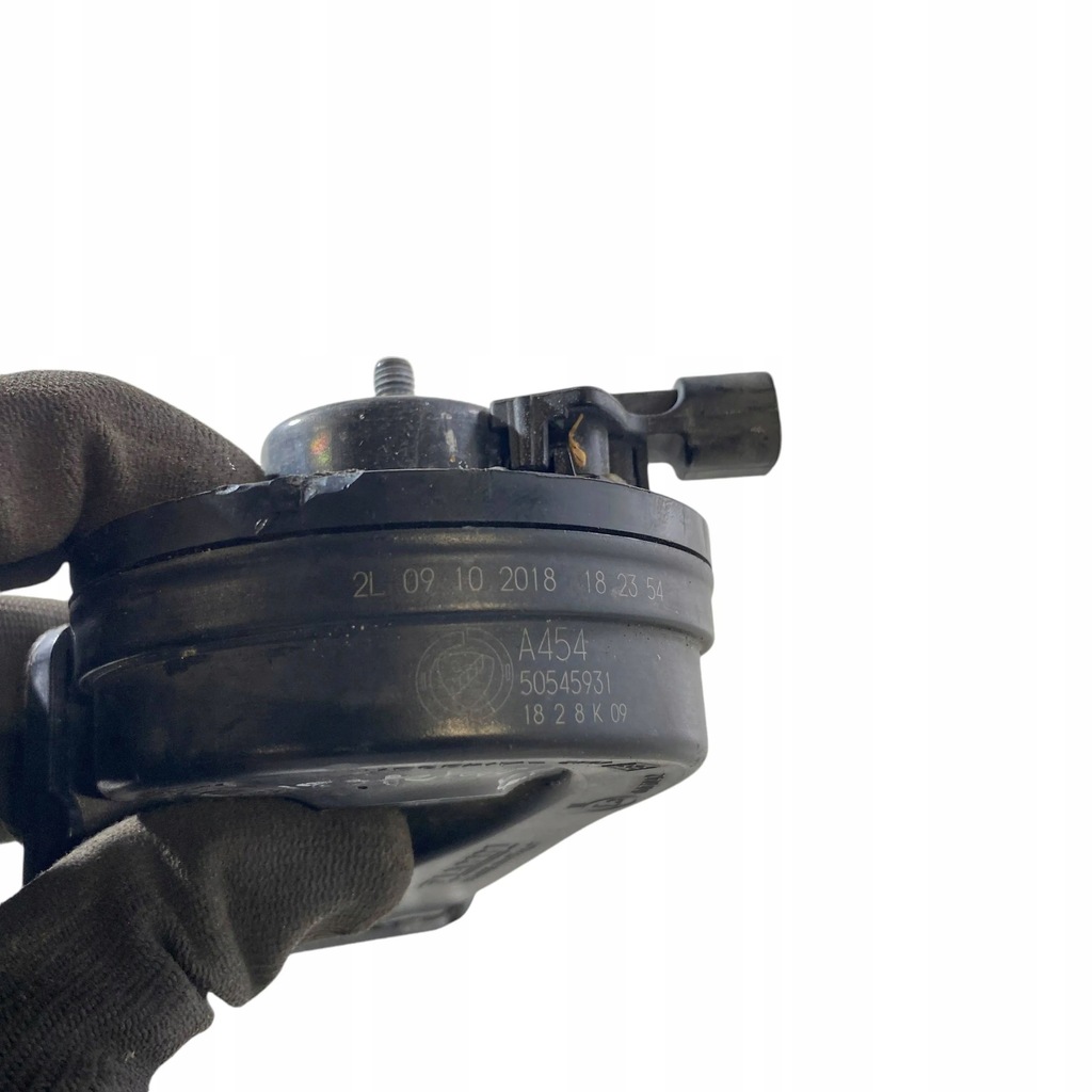 фото №7, Alfa romeo stelvio 2019 сигнал