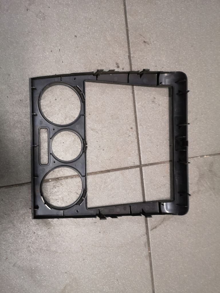 фото №13, Рамка dekor радио skoda octavia eu 1u1863399