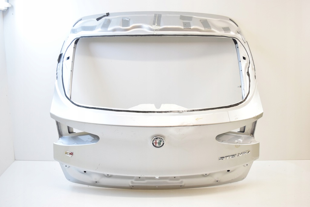 фото №1, Alfa romeo stelvio крышка багажника задняя