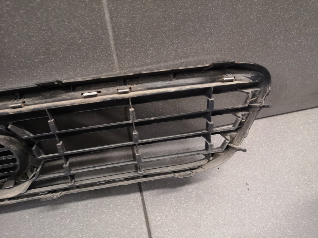 фото №12, Решётка радиатора решётка радиатора радиатор audi a3 8l lift 8l0853651a