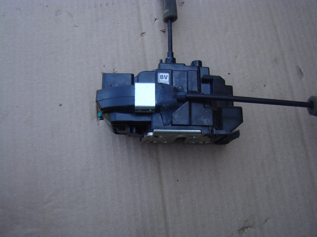 фото №1, Замок двері лівий задня - renault koleos ii 2 2018