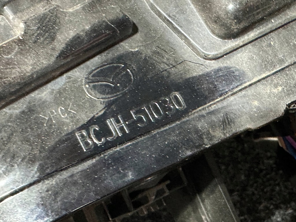 фото №10, Mazda 3 iii bp 19- лампа правая перед передняя 9 pin bcjh-51030
