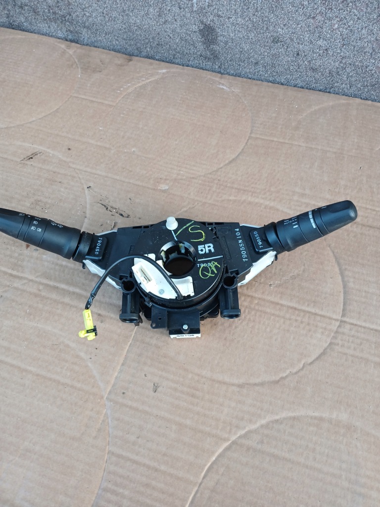 фото №1, Переключатель света рычаг оригинал исправные nissan tiida