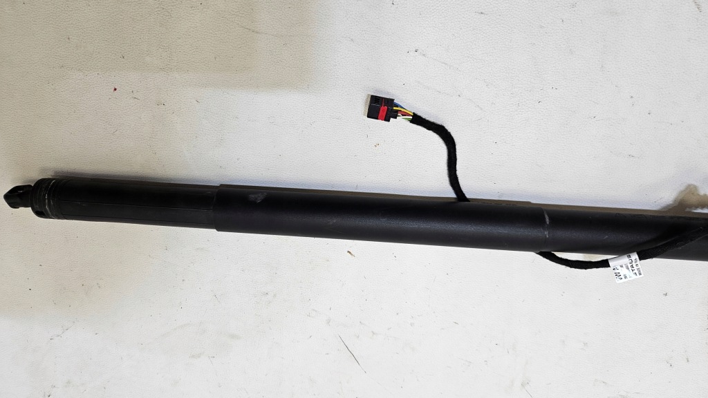 фото №5, Привод крышки задняя skoda superb iii 3v0827851