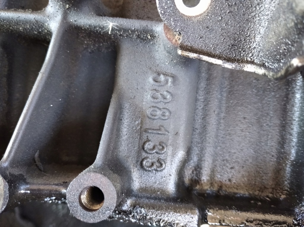 фото №8, Блок блок двигуна двигуна 538133 m9ra700 trafic 2.0 dci