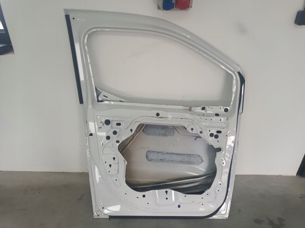 фото №7, Дверь левая передние berlingo iv partner iv combo e перед левый