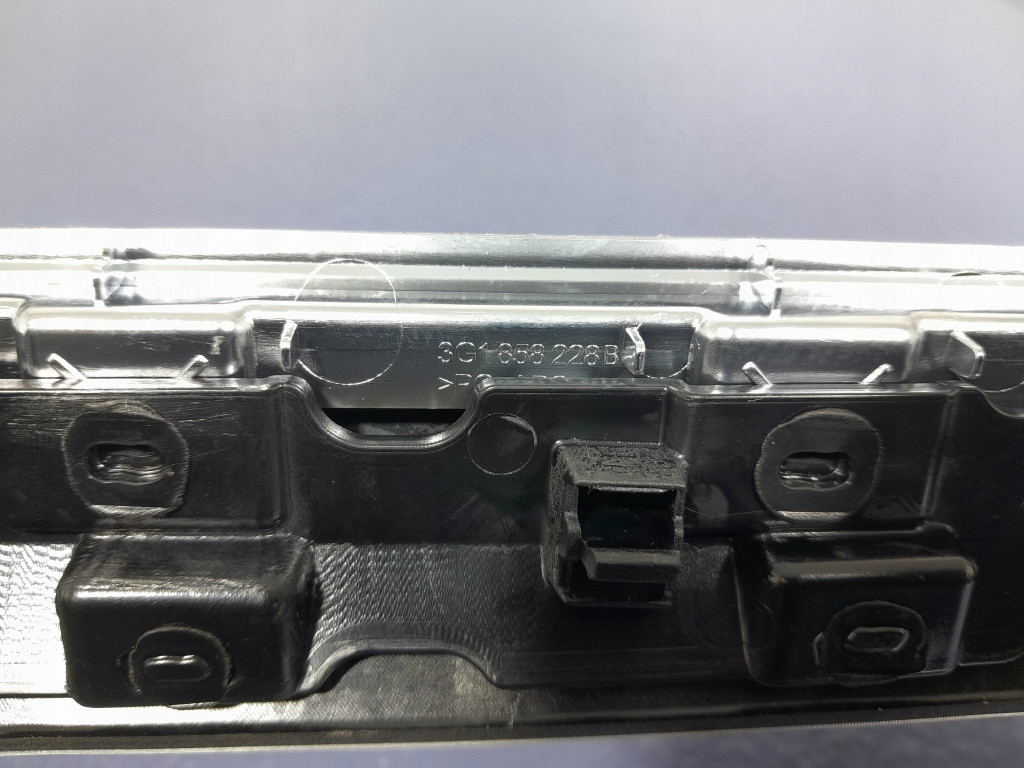 фото №11, Vw passat b8 молдинг dekor консоли средняя 3g1853262b