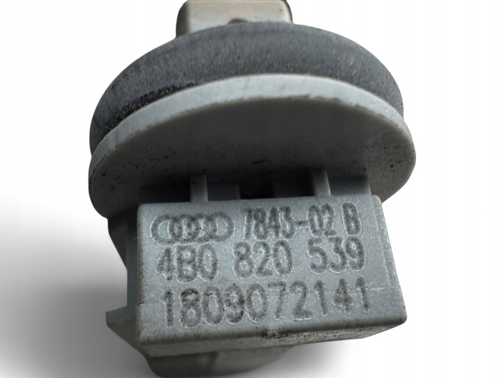 фото №7, Audi a3 s3 8p 2007 датчик температуры внутренней