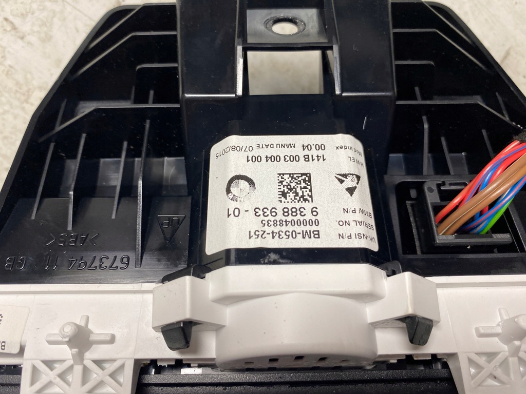 фото №5, Bmw i3 счетчик приборная панель 9388933