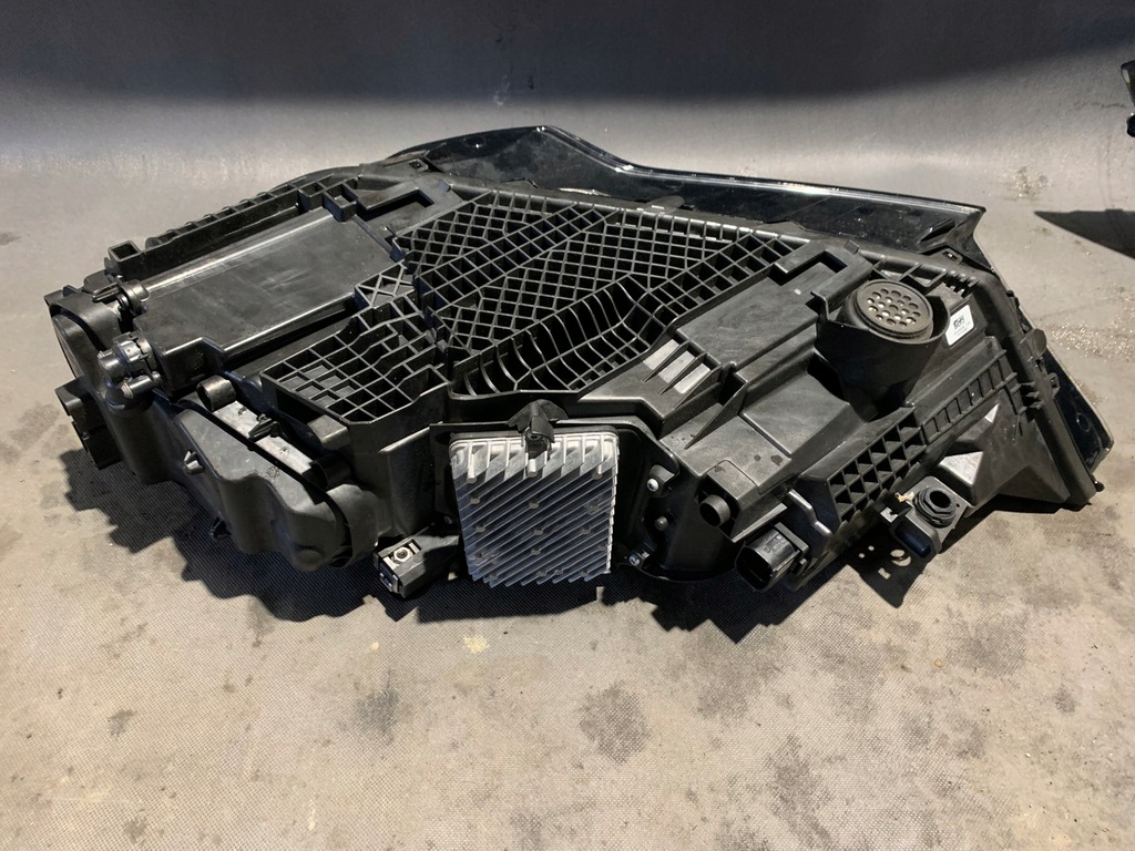 фото №7, Audi q7 4m lift лампи перед matrix повний