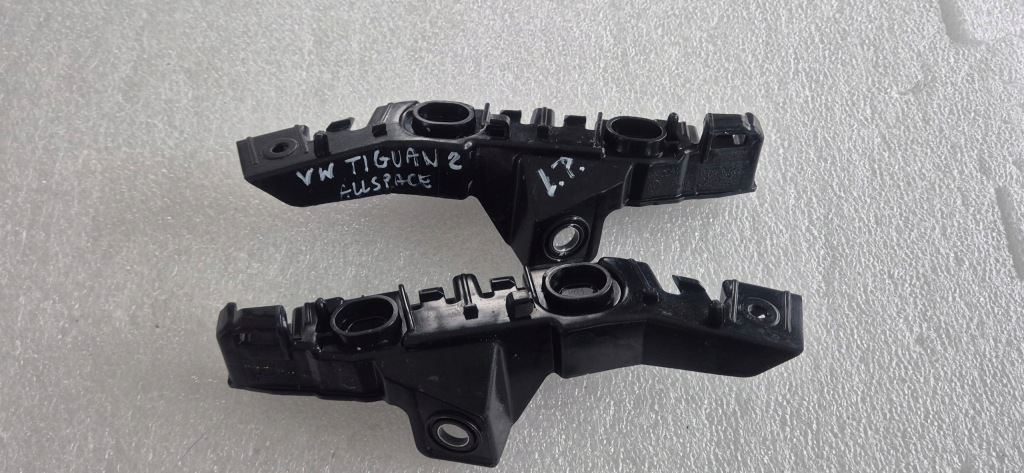 Напрямна крила правий лівий tiguan allspace 16-22 5nn807184b 5nn807183b Доставка