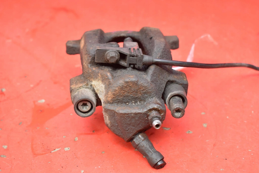 фото №5, Суппорт тормозной правый задняя mercedes gl x164 3.0 cdi 224 km 4matic 06-09