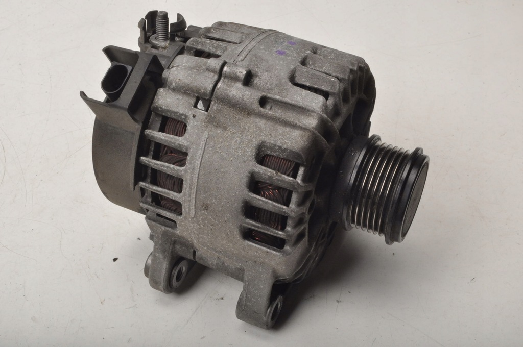 фото №1, Ford tourneo connect mk2 1.5 tdci генератор jx6t-10300-kb