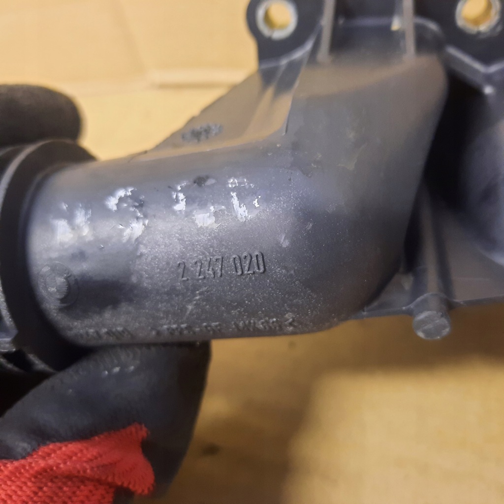 фото №7, Bmw e46 корпус термостата 2247020