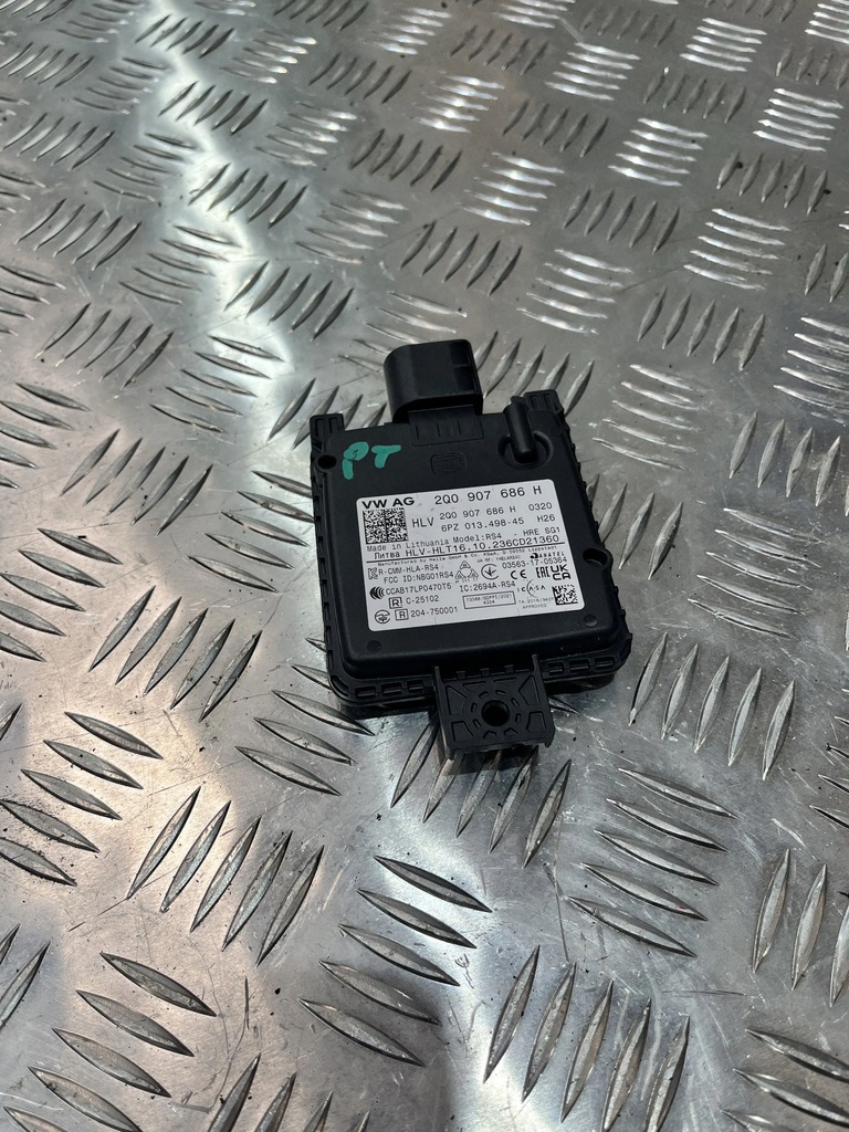 фото №1, Радар ассистент поперечина задняя правый skoda enyaq 2q0907686h