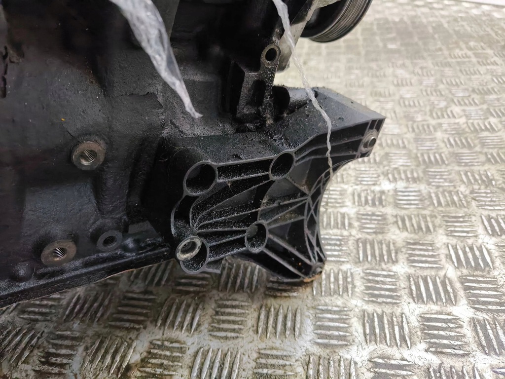 фото №8, Bmw 5 e60 e61 2006 двигун