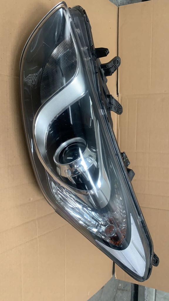 фото №1, Hyundai i30 2012- лампа левая перед