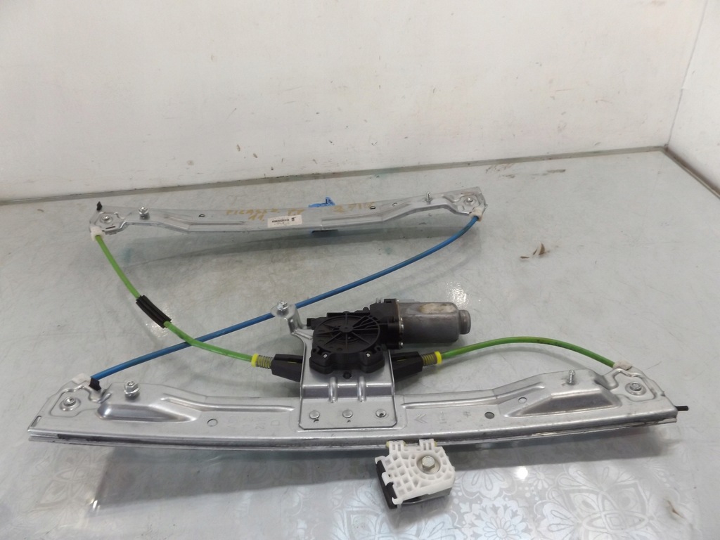 фото №4, C3 picasso подъемник окон правый перед 2pin