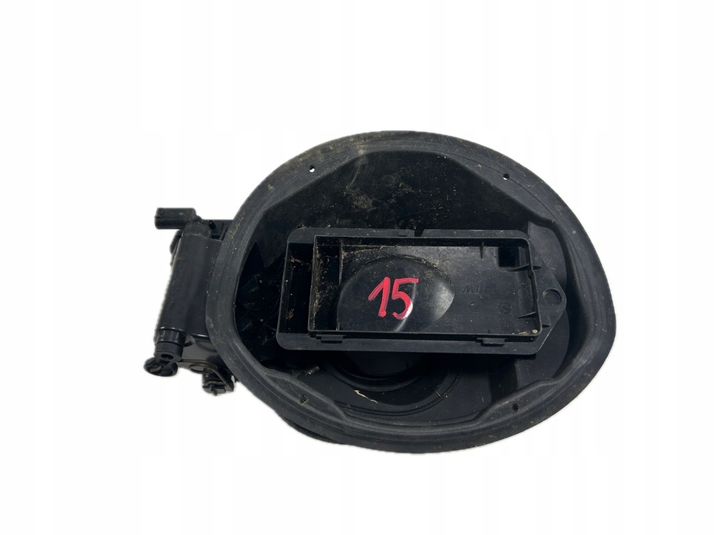 фото №1, Bmw 1 f20 f20 lift заливная горловина топлива 7238095