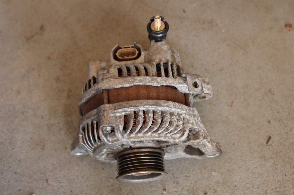 фото №1, Mazda 2 07-14 1.5 бензин генератор