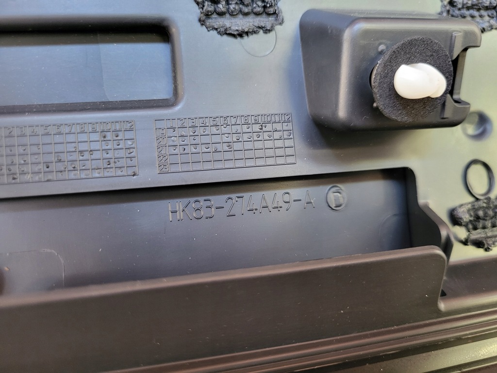 фото №8, Молдинг дверь левый задняя накладка jaguar f-pace hk83-274a49-a